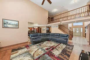 22131 Meadow Lake Pl, Richton Park, IL 60471 - Photo 7