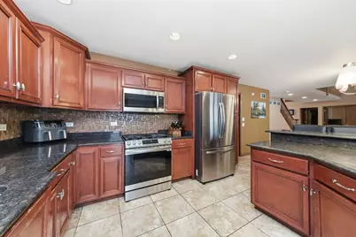 22131 Meadow Lake Place, Richton Park, IL 60471 - Photo 13