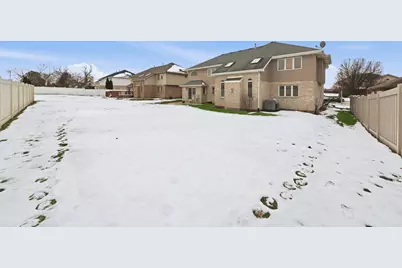 22131 Meadow Lake Place, Richton Park, IL 60471 - Photo 37