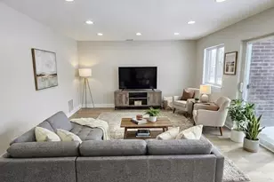 1550 Sandpebble Dr, Wheeling, IL 60090 - Photo 9