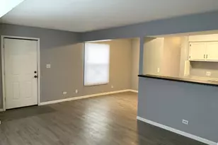 1387 S Glen Cir, Aurora, IL 60506 - Photo 5