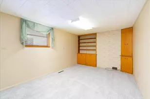 708 E Thompson St, Princeton, IL 61356 - Photo 21