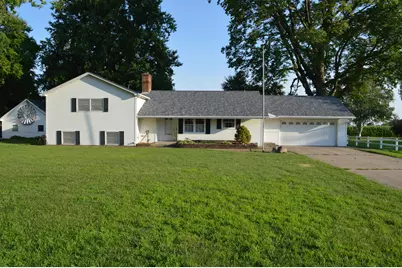 708 E Thompson Street, Princeton, IL 61356 - Photo 1