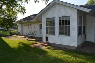 708 E Thompson St, Princeton, IL 61356 - Photo 15