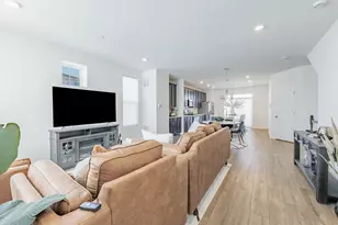 1050 E Oakton St, Des Plaines, IL 60018 - Photo 15