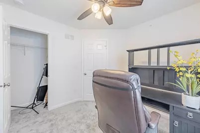 1050 E Oakton Street, Des Plaines, IL 60018 - Photo 25