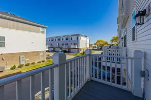 1050 E Oakton St, Des Plaines, IL 60018 - Photo 29