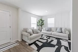 1050 E Oakton St, Des Plaines, IL 60018 - Photo 5