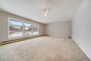 1849 N Weller Dr, Mount Morris, IL 61054 - Photo 5