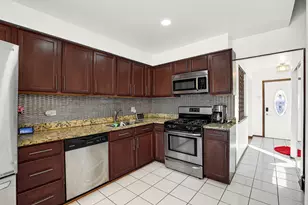 8424 Currant Ave, Tinley Park, IL 60487 - Photo 7