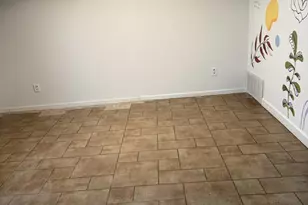 554 Fremont St, Woodstock, IL 60098 - Photo 17