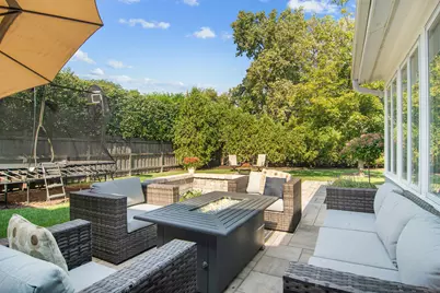 1342 Pine Street, Glenview, IL 60025 - Photo 3