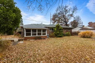 904 W Kirby Ave, Champaign, IL 61821 - Photo 45