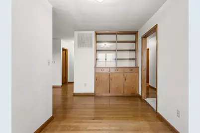 904 W Kirby Avenue, Champaign, IL 61821 - Photo 17