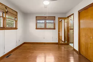 904 W Kirby Ave, Champaign, IL 61821 - Photo 19