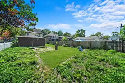 711 Campbell Street, Joliet, IL 60435 - Photo 15
