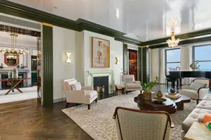 159 E Walton Pl, Chicago, IL 60611 - Photo 5