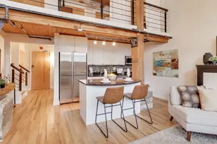 2111 W Churchill St, Chicago, IL 60647 - Photo 7