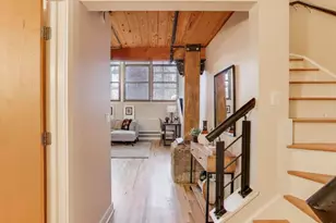 2111 W Churchill St, Chicago, IL 60647 - Photo 3