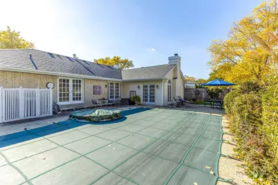 1622 E Greenwood Drive, Mount Prospect, IL 60056 - Photo 23