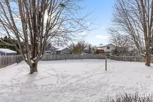 9931 Shore Dr, Machesney Park, IL 61115 - Photo 23