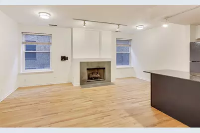 1636 W Melrose Street #203, Chicago, IL 60657 - Photo 5