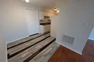 17515 S Sandalwood Dr, Tinley Park, IL 60477 - Photo 7