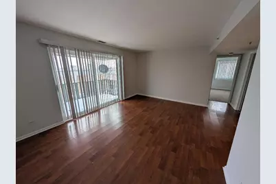 17515 S Sandalwood Drive #303, Tinley Park, IL 60477 - Photo 5