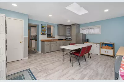 11305 S Central Park Avenue, Chicago, IL 60655 - Photo 7