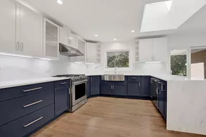 6444 N Knox Avenue, Lincolnwood, IL 60712 - Photo 15