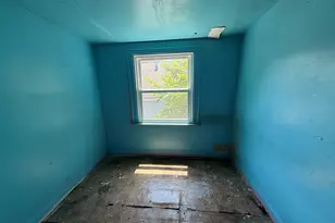 8324 S Kingston Ave, Chicago, IL 60617 - Photo 7