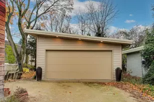 321 Ferndale Dr, Glenview, IL 60025 - Photo 23