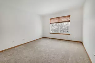 1529 Keystone Ct, Elgin, IL 60120 - Photo 15