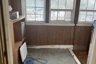 916 W Front St, Bloomington, IL 61701 - Photo 13