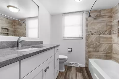 11807 Ventura Boulevard, Machesney Park, IL 61115 - Photo 9