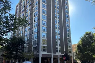 5401 S Hyde Park Blvd, Chicago, IL 60615 - Photo 1