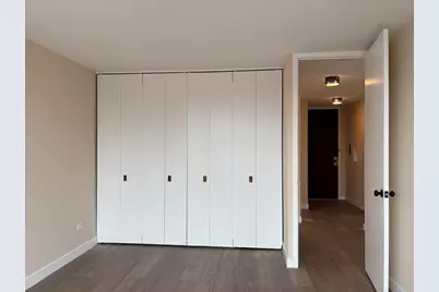 5401 S Hyde Park Boulevard #1206, Chicago, IL 60615 - Photo 7