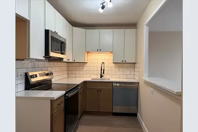 5401 S Hyde Park Boulevard #1206, Chicago, IL 60615 - Photo 9