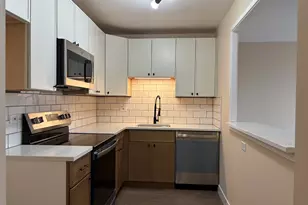 5401 S Hyde Park Blvd, Chicago, IL 60615 - Photo 9