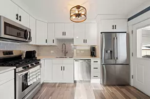 308 MacGregor Rd, Lockport, IL 60441 - Photo 9