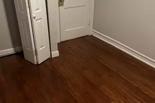 8005 S Blackstone Ave, Chicago, IL 60619 - Photo 11