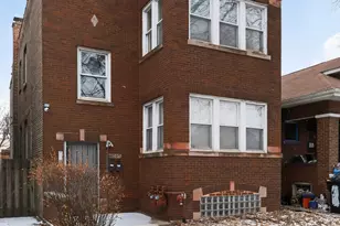 8005 S Blackstone Ave, Chicago, IL 60619 - Photo 3