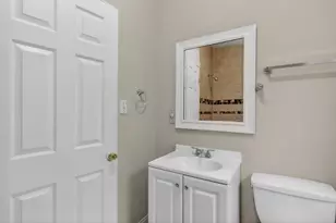 8005 S Blackstone Ave, Chicago, IL 60619 - Photo 9