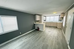 1712 S Dixie Hwy, Crete, IL 60417 - Photo 5