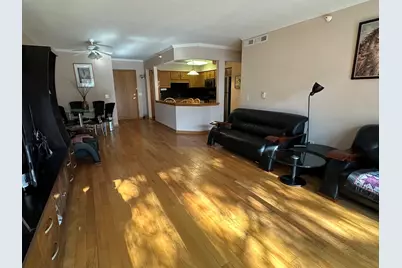 5105 W Madison Street #1-206, Skokie, IL 60077 - Photo 5