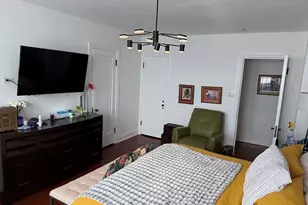 6901 S Oglesby Ave, Chicago, IL 60649 - Photo 13
