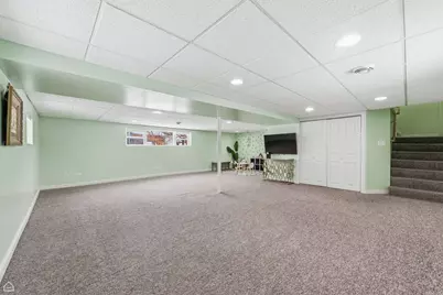 7811 W 102nd Street, Palos Hills, IL 60465 - Photo 19