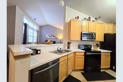 2511 Sheehan Drive #203, Naperville, IL 60564 - Photo 3