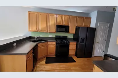 1816 Kelberg Avenue, Hoffman Estates, IL 60192 - Photo 9