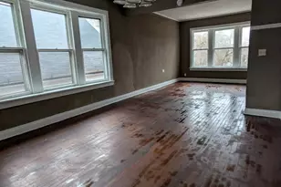 324 W 112th St, Chicago, IL 60628 - Photo 5